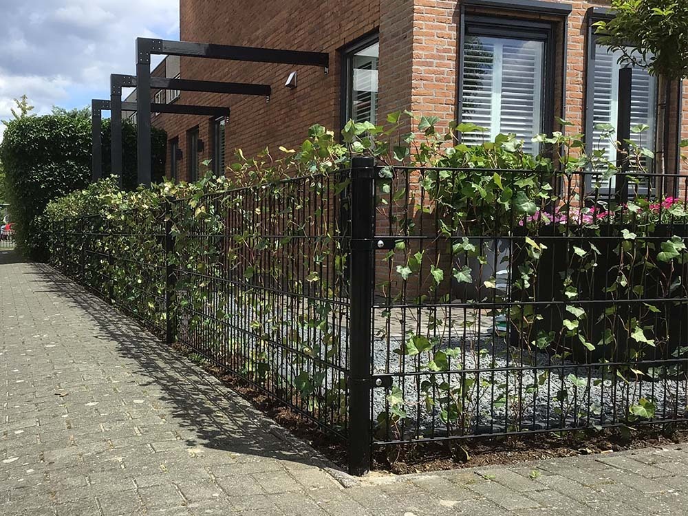 Waarom kiezen voor een dubbelstaafmat hekwerk?