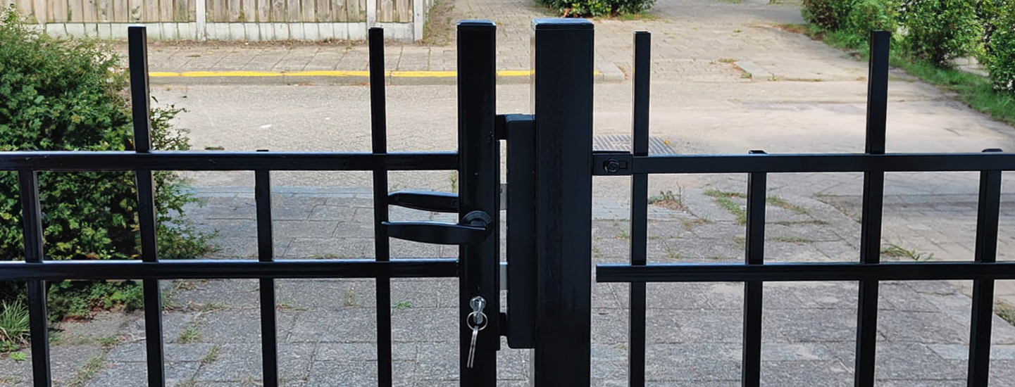 Roestvorming bij metalen hekwerk voorkomen