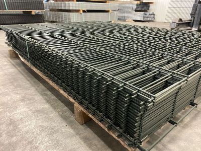 Dubbelstaafmat Ø 6/5/6 | Maas 5 x 20 cm | Breedte 200 cm | Hoogte 143 cm | RAL6009