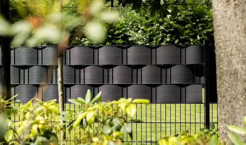 Privacy for Double Wire Mesh Fencing