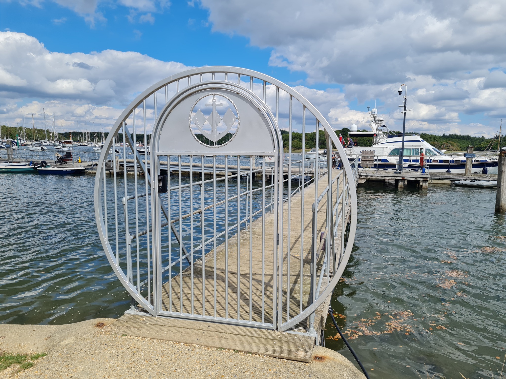 Rustproof and weather-resistant