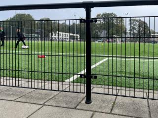 Sportveld hekwerk